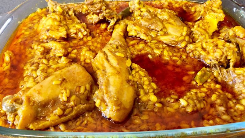 মুগ ডাল দিয়ে মুরগি